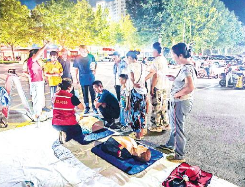 科普服务接地气：诸城走进张择端文化公园开展急救科普志愿服